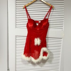 INNER SECRETS  Women’s Christmas Nightie Red White Feather Trim Size Large